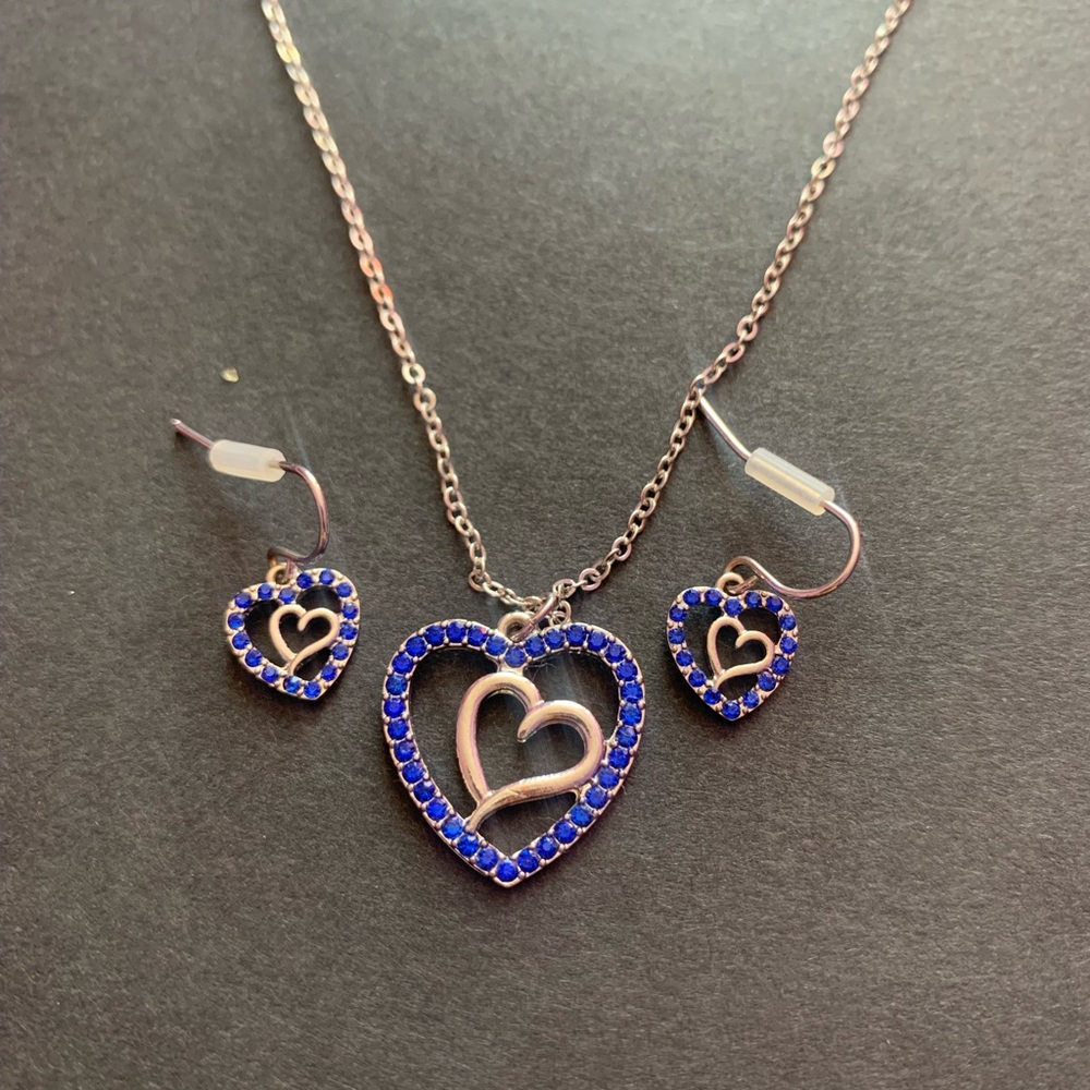 Earings and Necklace set
